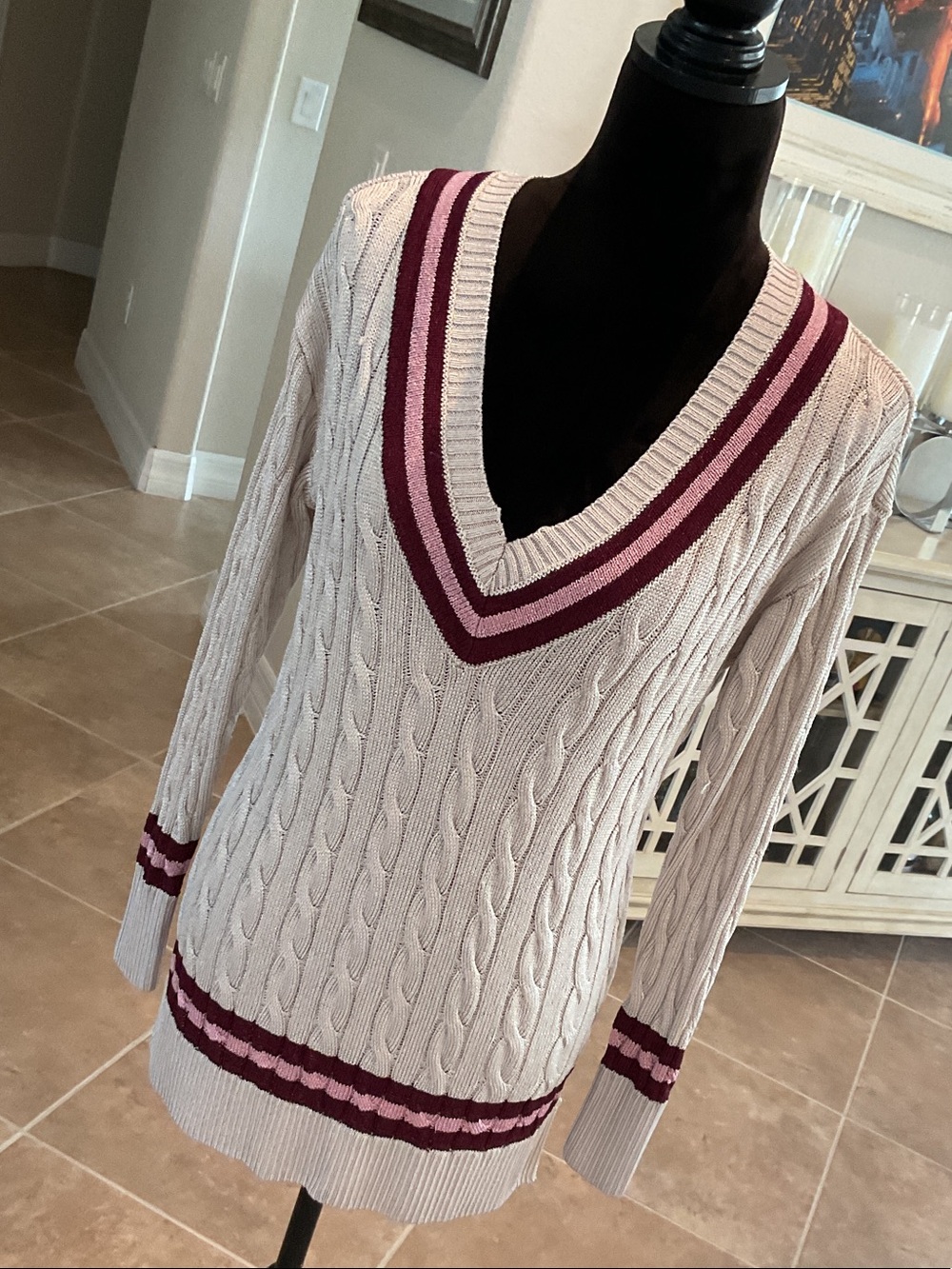 BOston Proper cable knit long sweater, v neck, oatmeal/wine/pink, size M